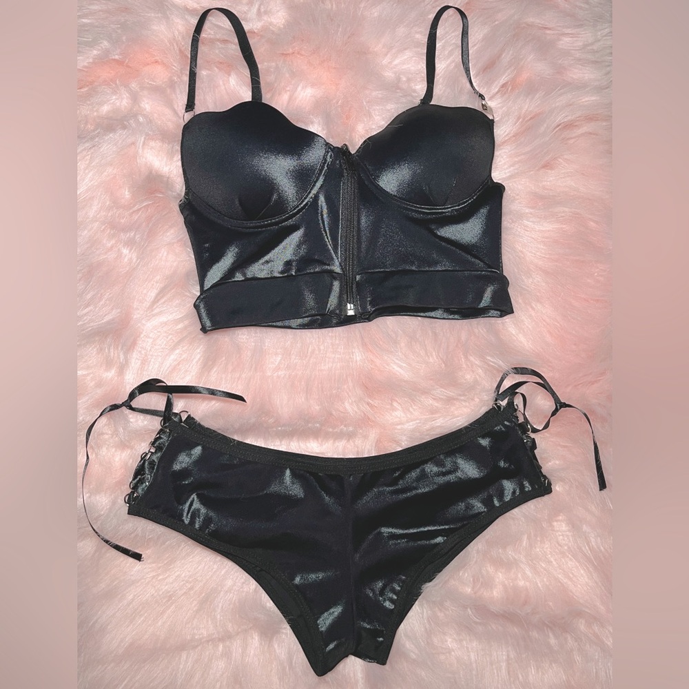 🔥 Sexy Faux Leather 2-Piece Set 🖤